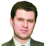 Роман Аврамов