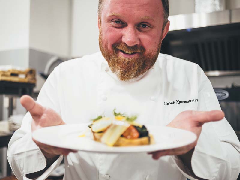 Константин Ивлев:  «На кухне я деспот. Но справедливый»