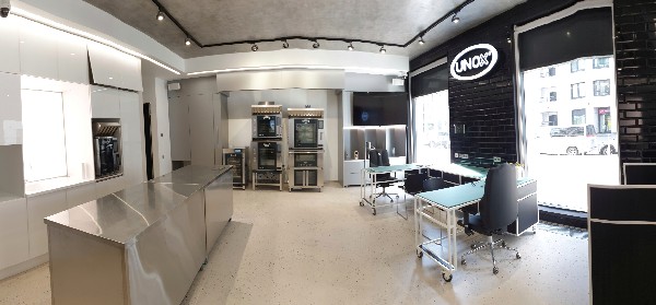 Новый офис компании UNOX в Санкт-Петербурге