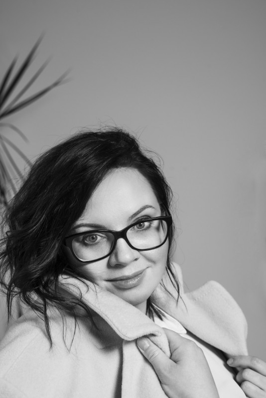 Ирина Ростовцева: «Бар работает по обычным законам бизнеса, просто со своей «приятной» спецификой»