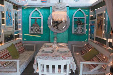 Идея проекта Cafe Олива’s, в том числе интерьерные решения,  навеяна путешествиями по Италии, Франции, Испании. 