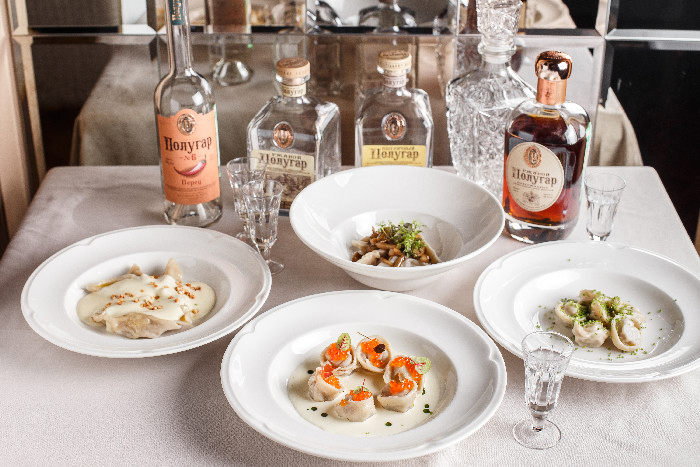 Пельмени с рыбой,пельмени с кабанчиком и трюфелем,пельмени мясные,вареники с картофелем