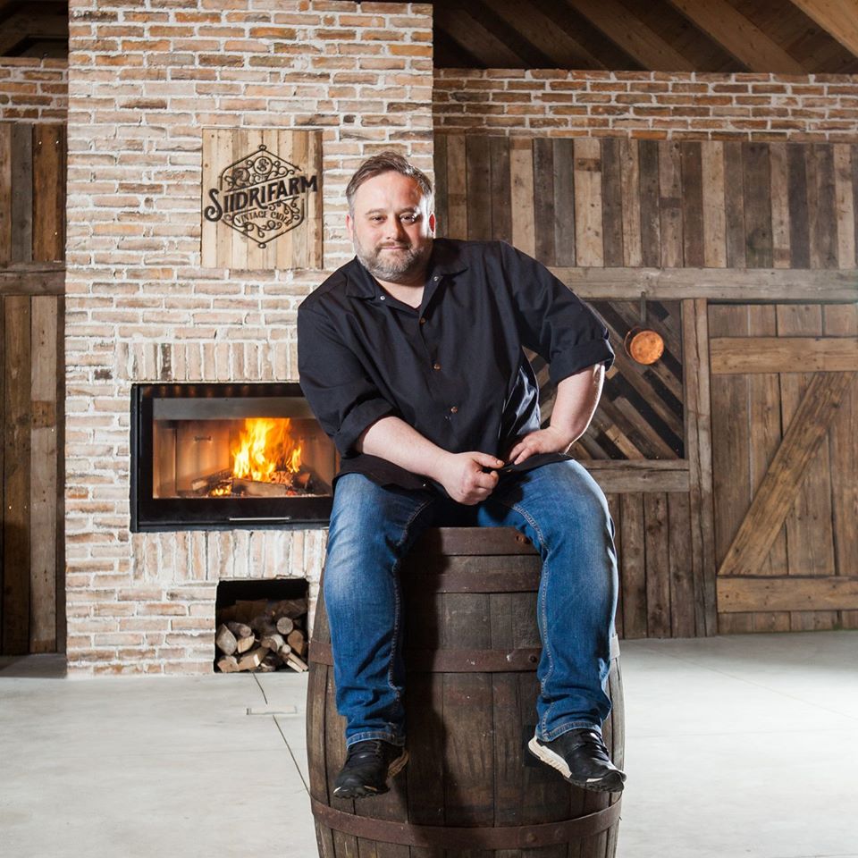 Шеф-повар MATTHIAS DIETHER