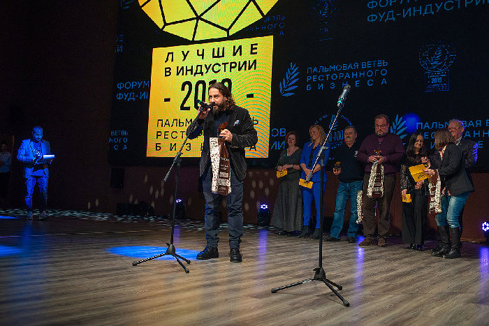 Мирко Дзаго, рестораны Officina, Аист, BroN