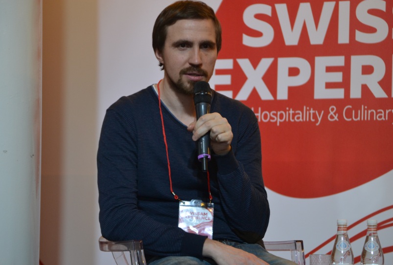 "Надо делать усилия над собой, чтобы расти и прогрессировать, и именно в таком состоянии мы находимся последние 5 лет", — говорит Игорь Гришечкин