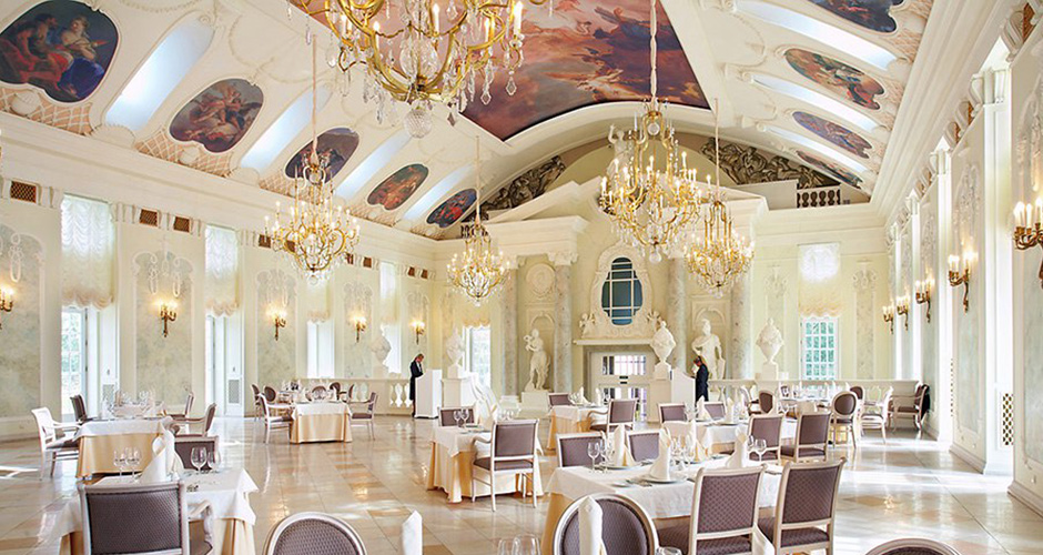 Ресторанный комплекс «Летний Дворец». Открылся в 2009 году